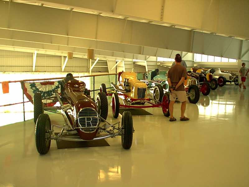 midgets_collings3