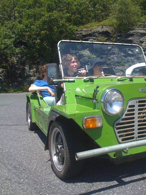 Moke!